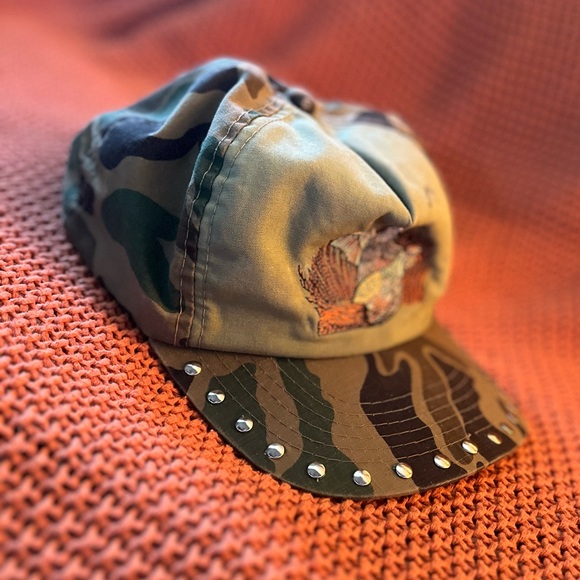 Vintage studded camo hat -one of a kind custom piece- - Picture 2 of 6